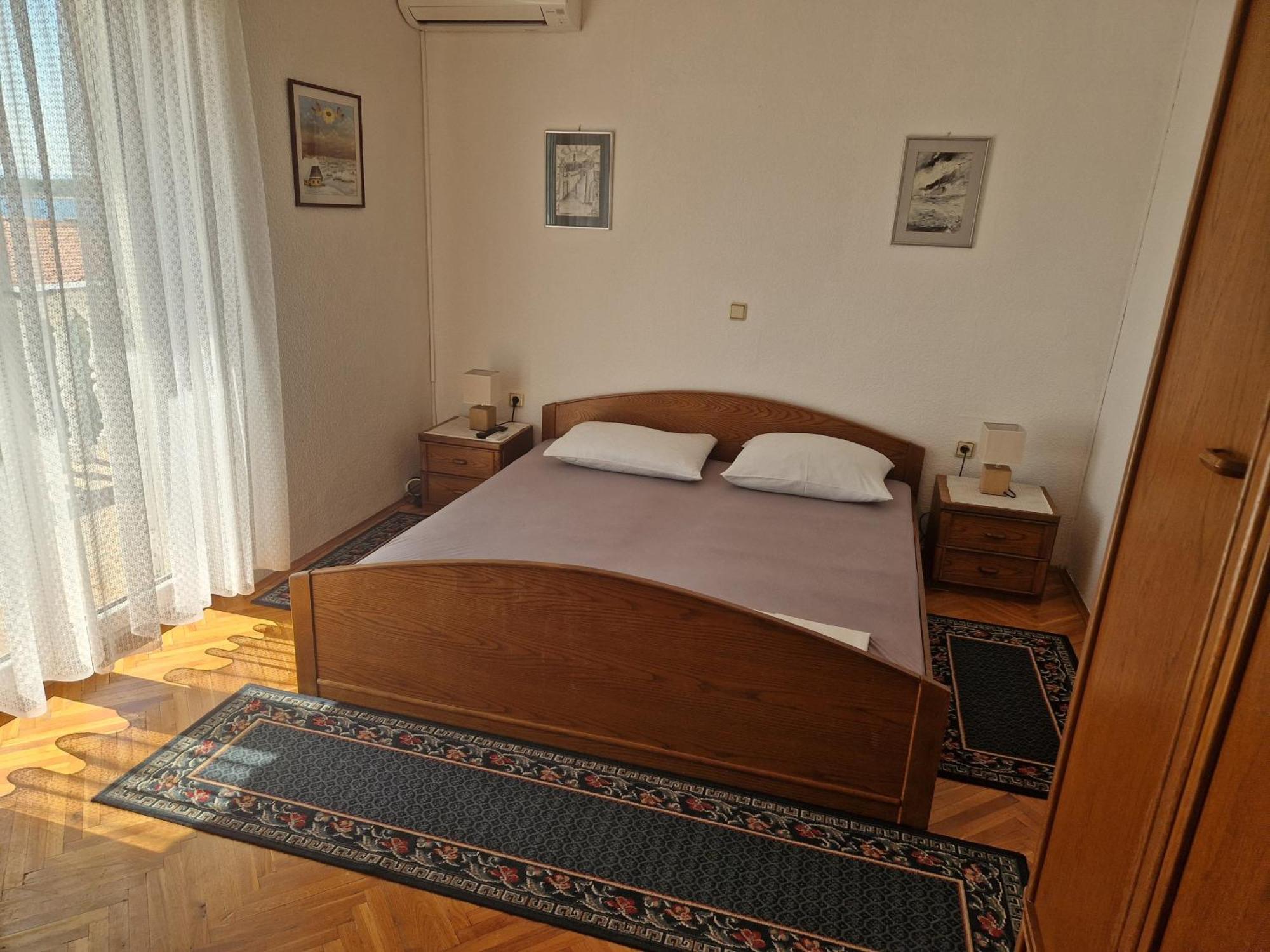 Apartments Vuksan Раб Экстерьер фото